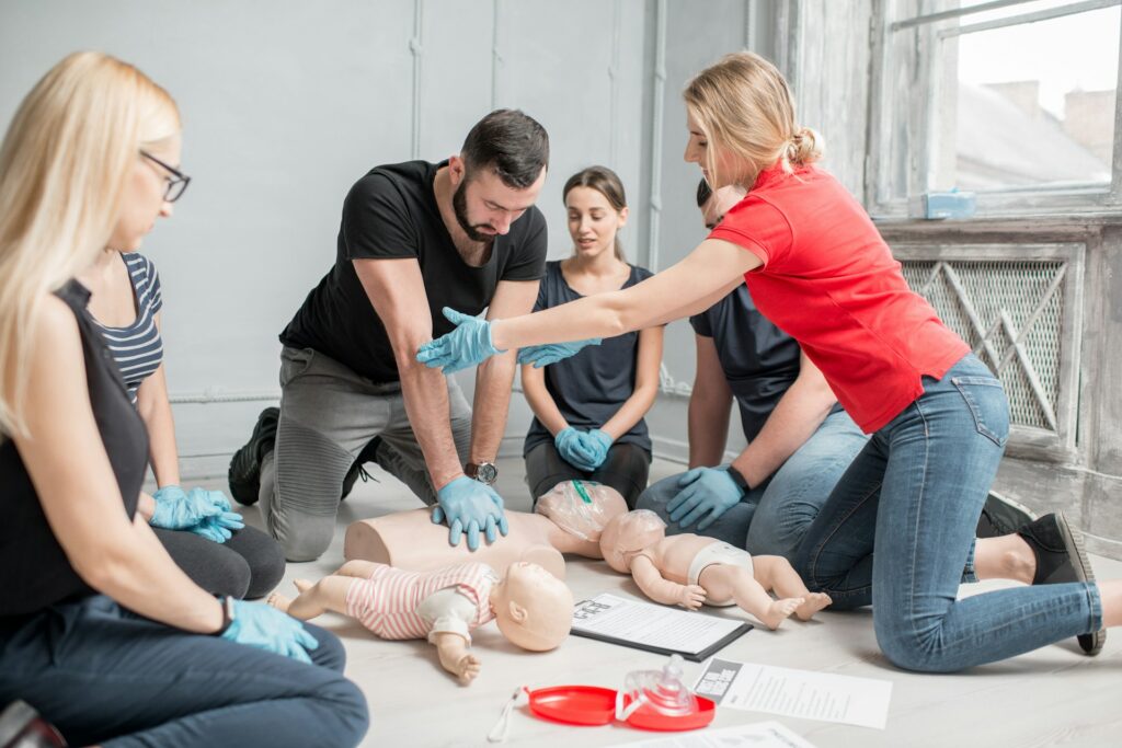 How Medical Emergency Training Reduces Fatalities in Workplace Accidents How Medical Emergency Training Reduces Fatalities in Workplace Accidents
